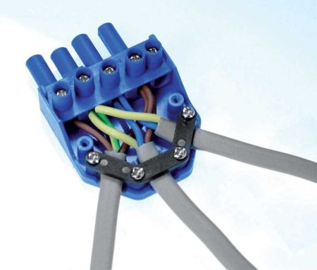 Click 20a 250v 4 Pin Flow Connector