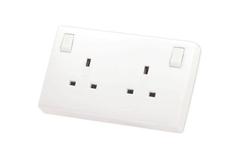Selectric 13A 1 to 2 Gang Converter Socket
