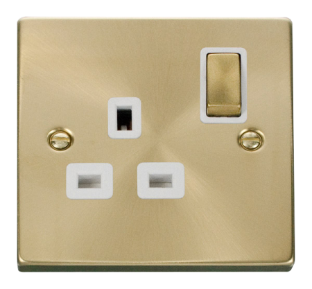 Click Deco Satin Brass 13a Single Switched Socket Vpsb535wh