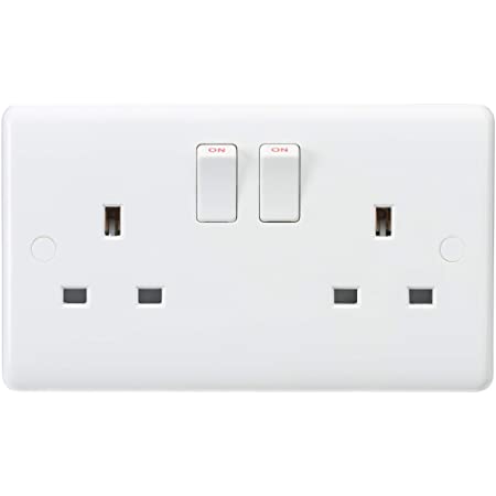 Knightsbridge Curved Edge 13A 2G SP Switched Socket CU9000S